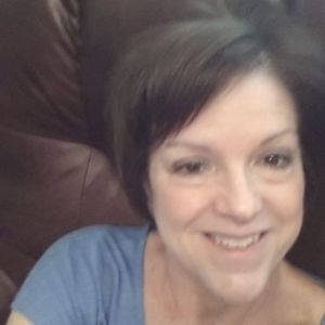 Meet your Posher, Iva